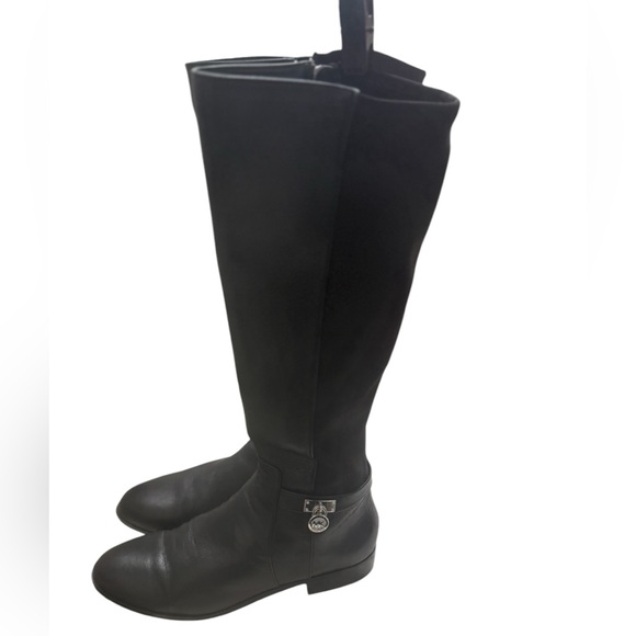 Michael Kors Hamilton Stretch Leather Boot. - Picture 6 of 16